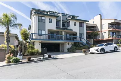 2215 Molino Avenue #C, Signal Hill, CA 90755 - Photo 1