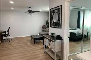 1260 E 4th St, Long Beach, CA 90802 - Photo 1