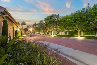637 Avery Place, Long Beach, CA 90807 - Photo 1