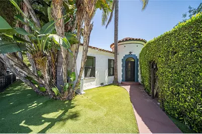 2200 Pine Avenue, Long Beach, CA 90806 - Photo 1