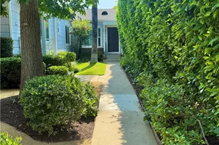 1040 Havenhurst Dr, West Hollywood, CA 90046 - Photo 1