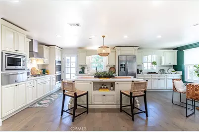 3720 Gardenia Avenue, Long Beach, CA 90807 - Photo 1