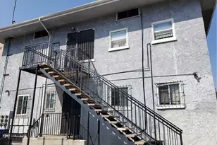 1938 Bonsallo Ave, Los Angeles, CA 90007 - Photo 1