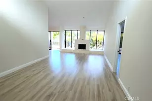 270 Cagney Ln, Newport Beach, CA 92663 - Photo 1