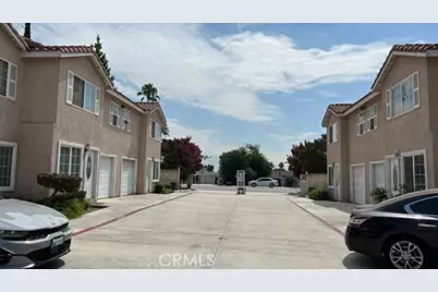 1004 S Riverside Avenue #A-4, Rialto, CA 92376 - Photo 1