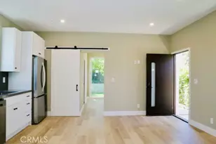 729 Center St, Costa Mesa, CA 92627 - Photo 1