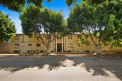 1118 S Fairfax Avenue, Los Angeles, CA 90019 - Photo 1