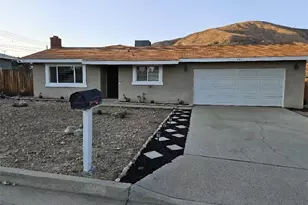 345 Summit Dr, Banning, CA 92220 - Photo 1