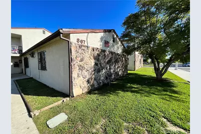 855 E 120th Street #1, Los Angeles, CA 90059 - Photo 1