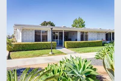 1661 Monterey Road #16-L, Seal Beach, CA 90740 - Photo 1
