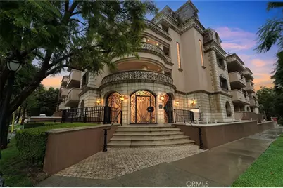 850 N Croft #301, Los Angeles, CA 90069 - Photo 1