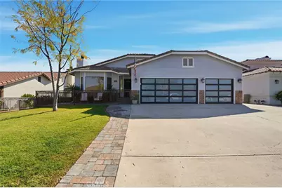 22535 San Joaquin, Canyon Lake, CA 92587 - Photo 1