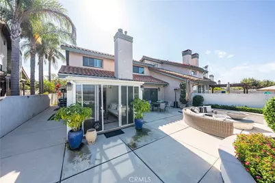 627 Avery Place, Long Beach, CA 90807 - Photo 1