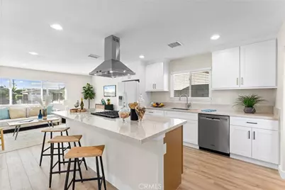 15542 Mayflower, Huntington Beach, CA 92647 - Photo 1