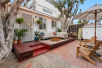 1309 Cabrillo Avenue, Venice, CA 90291 - Photo 1
