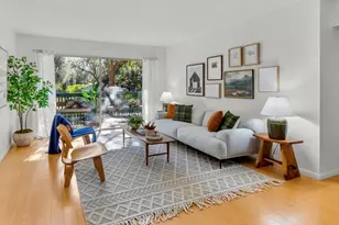576 N Bellflower Blvd, Long Beach, CA 90814 - Photo 1