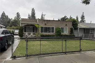 1030 W Myrtle St, Santa Ana, CA 92703 - Photo 1