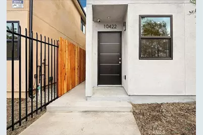10422 1/2 Graham Avenue, Los Angeles, CA 90003 - Photo 1