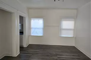 551 W 10th St, Long Beach, CA 90813 - Photo 1