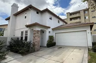 18 Redwood Ct, Stanton, CA 90680 - Photo 1