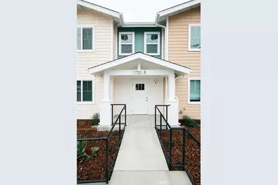 1750 E 63 Street #8, Los Angeles, CA 90001 - Photo 1