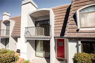 8125 Redlands St, Playa del Rey, CA 90293 - Photo 1