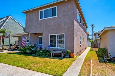214 Detroit #B, Huntington Beach, CA 92648 - Photo 1