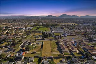 17562 Court St, Fontana, CA 92336 - Photo 1