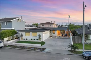 900 Catalina Ave, Seal Beach, CA 90740 - Photo 1