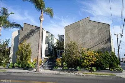320 12th Street #12, Seal Beach, CA 90740 - Photo 1