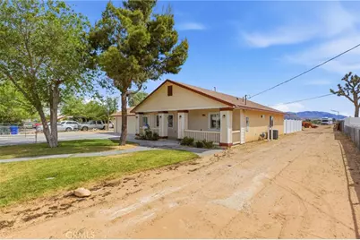 12419 Pawnee, Apple Valley, CA 92308 - Photo 1
