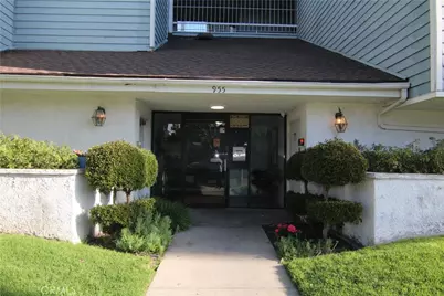 955 E 3rd #204, Long Beach, CA 90802 - Photo 1