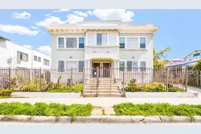 1308 1/2 S Van Ness Avenue, Los Angeles, CA 90019 - Photo 1