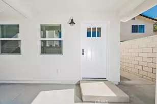 547 N Olive St, Orange, CA 92867 - Photo 1