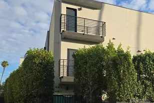 1416 1/2 S Cloverdale, Los Angeles, CA 90019 - Photo 1