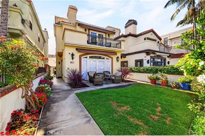 816 Delaware Street, Huntington Beach, CA 92648 - Photo 1