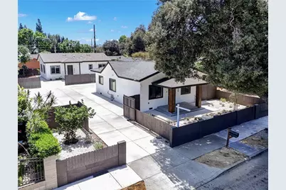 1050 W Chestnut Avenue, Santa Ana, CA 92703 - Photo 1