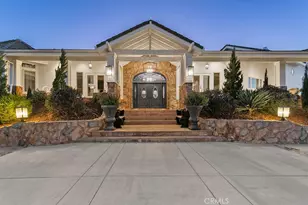 40075 Avenida La Cresta, Murrieta, CA 92562 - Photo 1