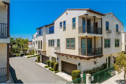 1845 Orizaba Avenue #103, Signal Hill, CA 90755 - Photo 1