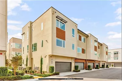 8016 Privet Ln, Downey, CA 90241 - Photo 1