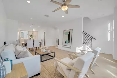 10832 W Riverton Court, North Hollywood, CA 91602 - Photo 1