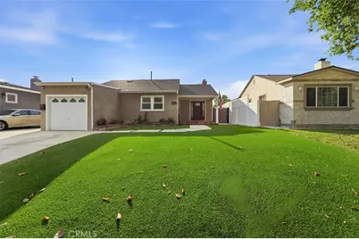 3329 N Los Coyotes Diagonal, Long Beach, CA 90808 - Photo 1