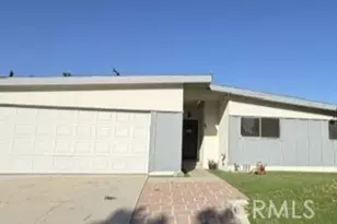 15662 Pacific, Tustin, CA 92780 - Photo 1