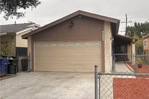 9620 San Vincente Ave, South Gate, CA 90280 - Photo 1