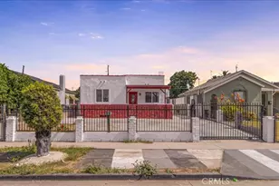 727 E 94th St, Los Angeles, CA 90002 - Photo 1