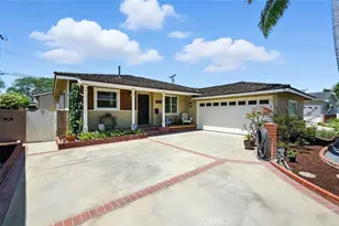 853 Roxanne Ave, Long Beach, CA 90815 - Photo 1