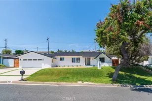 1027 E Harmony Ln, Fullerton, CA 92831 - Photo 1
