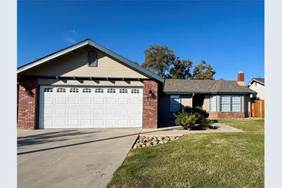 990 Heartwood, Hanford, CA 93230 - Photo 1