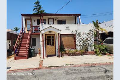 825 Bard Street, Hermosa Beach, CA 90254 - Photo 1