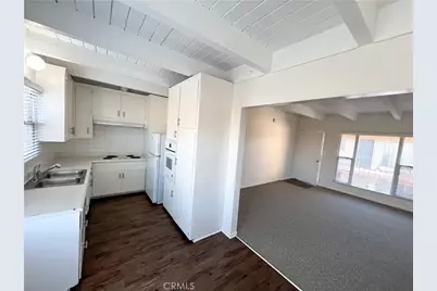 2102 S Pacific Ave #7, San Pedro, CA 90731 - Photo 1